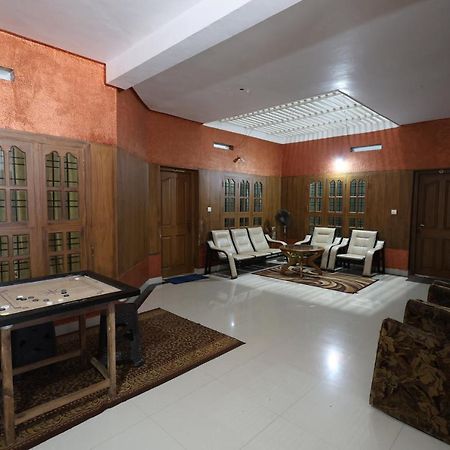 Wayanad Regal Residency Hotell Kalpetta Exteriör bild