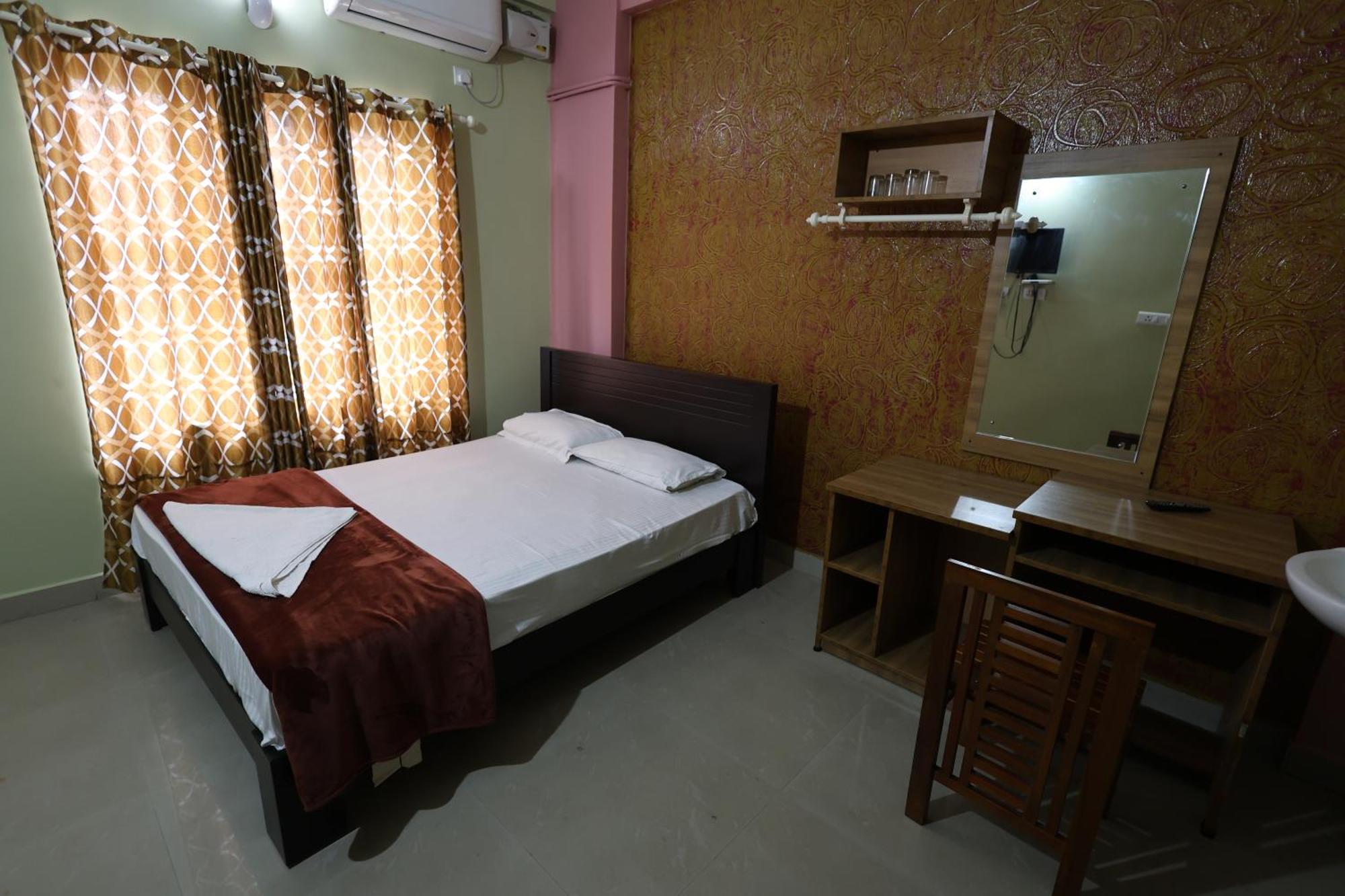 Wayanad Regal Residency Hotell Kalpetta Exteriör bild